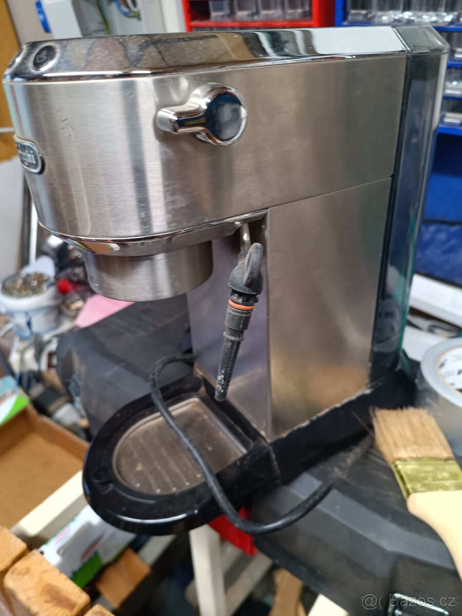 Pákový kávovar DeLonghi - 2