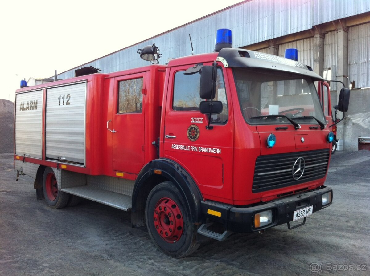 Hasičský vůz MB 1017 - 2