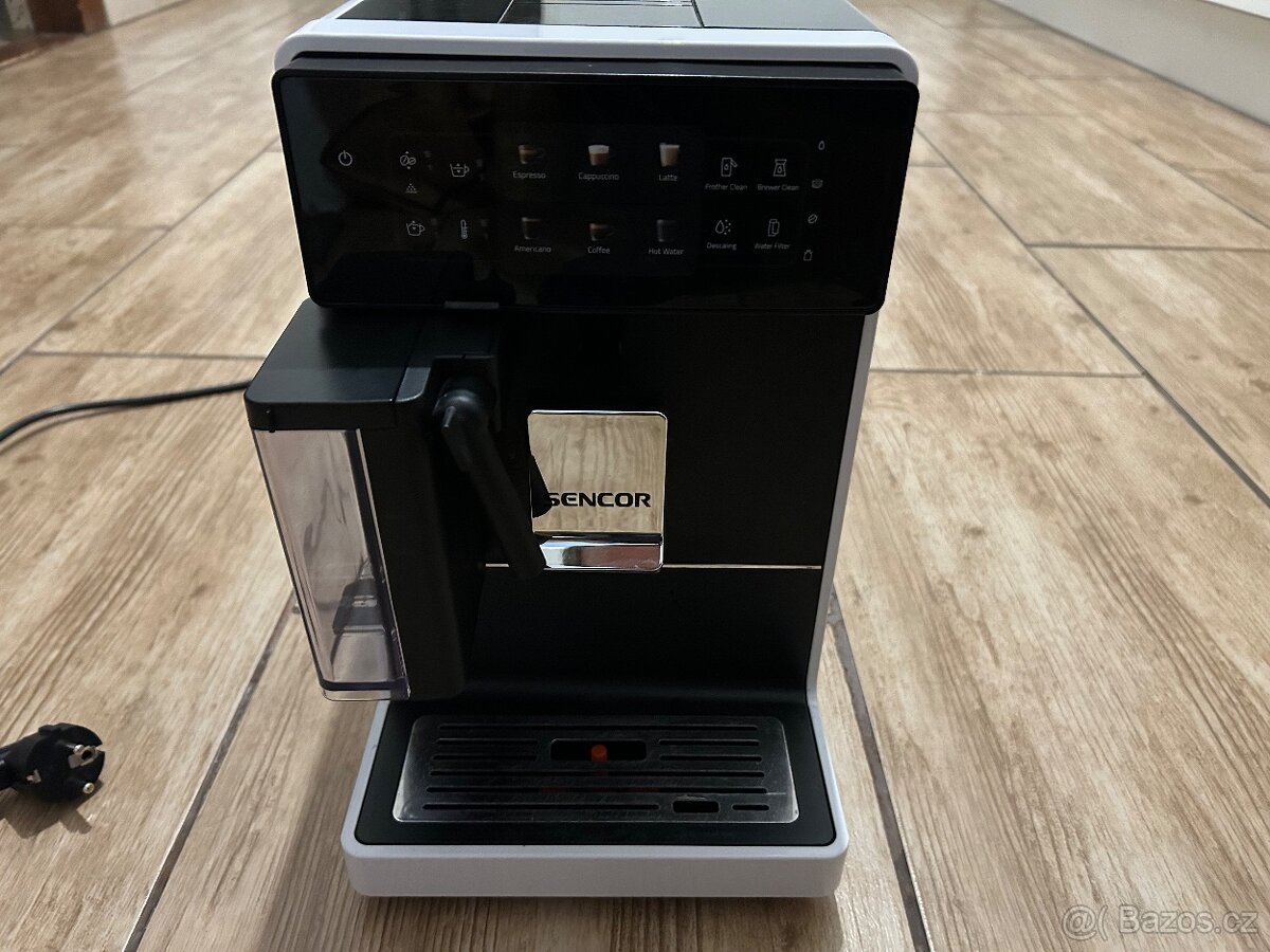 Automatický kávovar Sencor SES 9301WH - záruka 1 rok - 2
