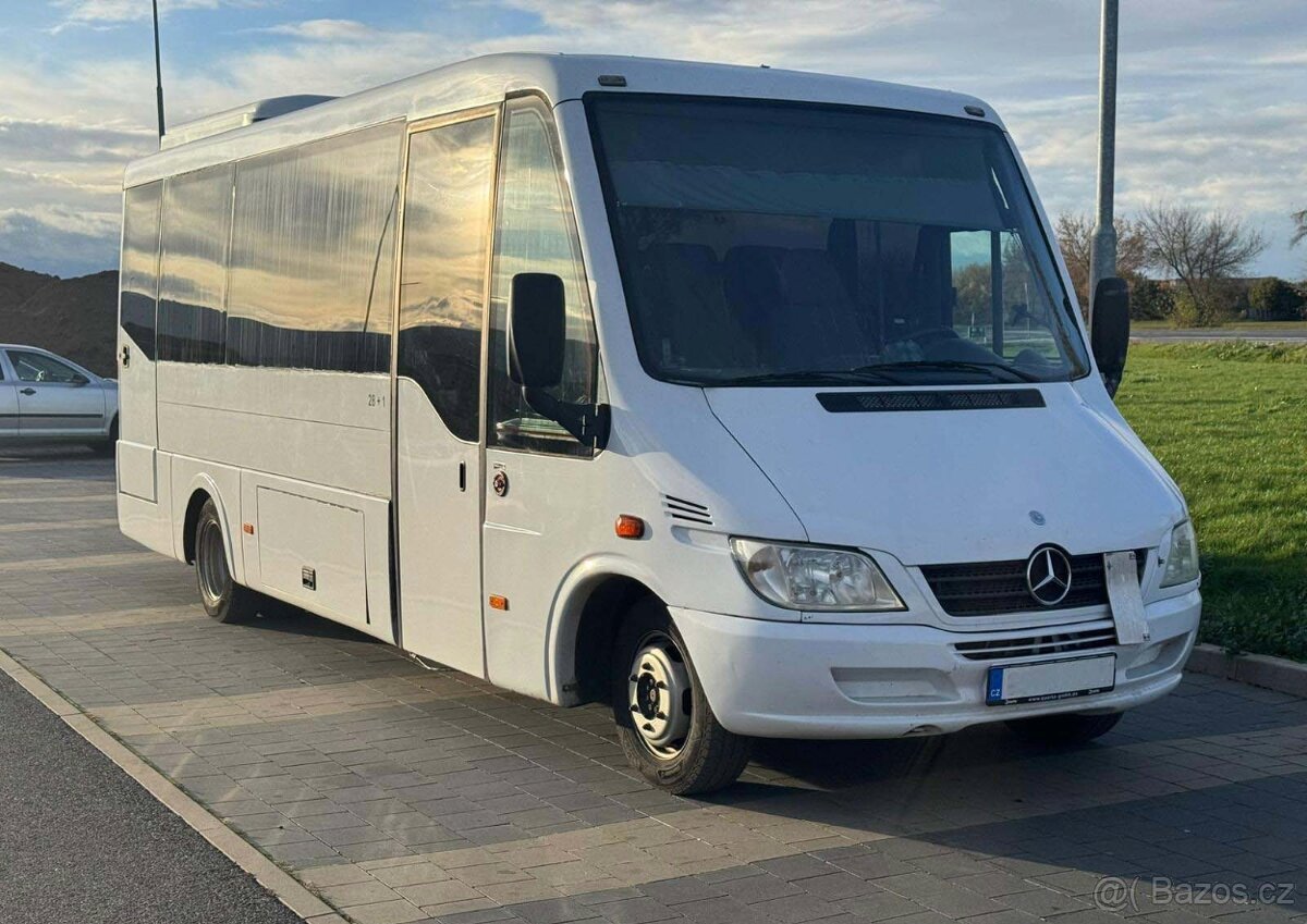 Mercedes Benz Sprinter 616 pro 29 osob - analogový tachograf - 2