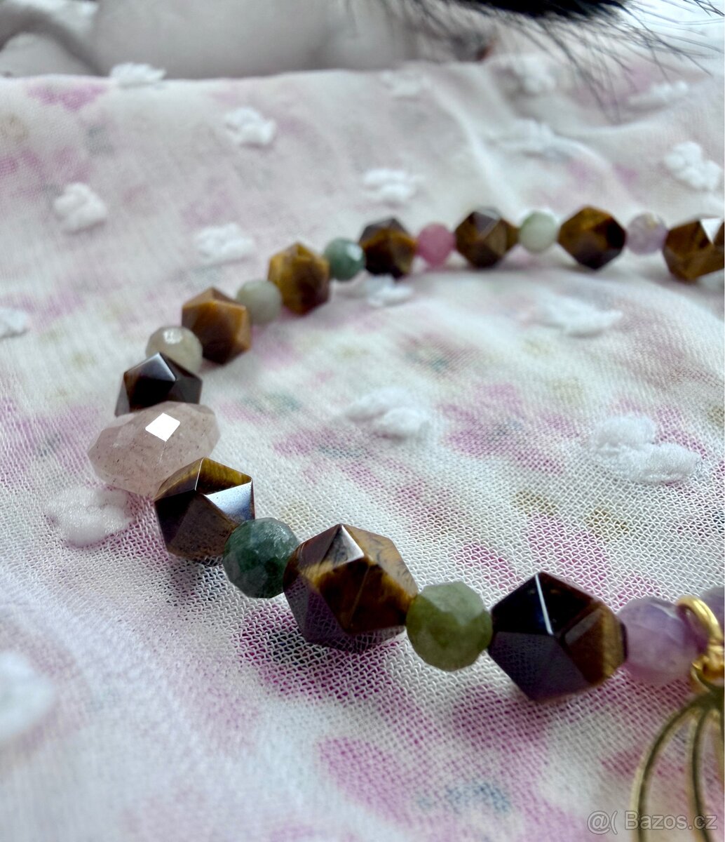 Náramek z minerálů - 2