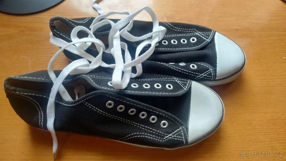 Plátěné tenisky - 2