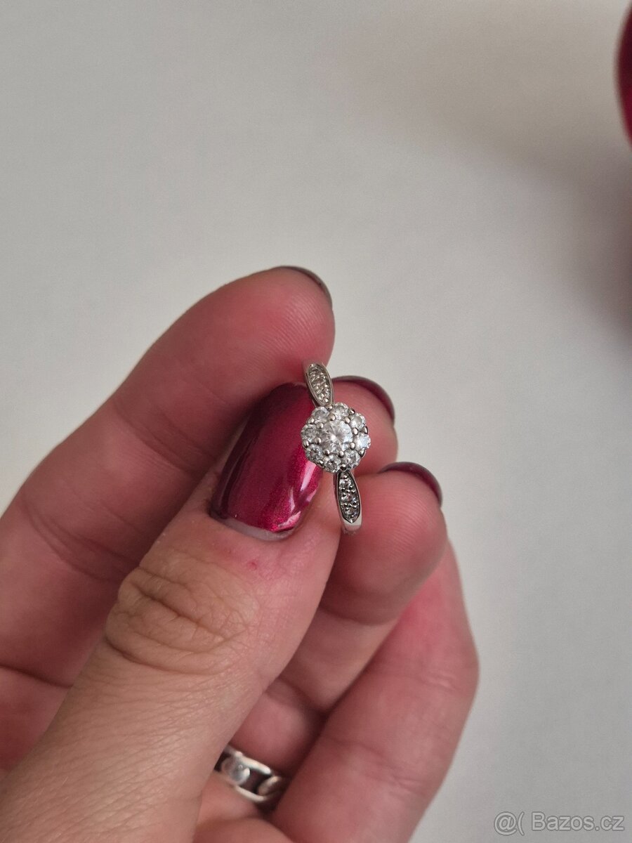 Prsten z bílého zlata - 2