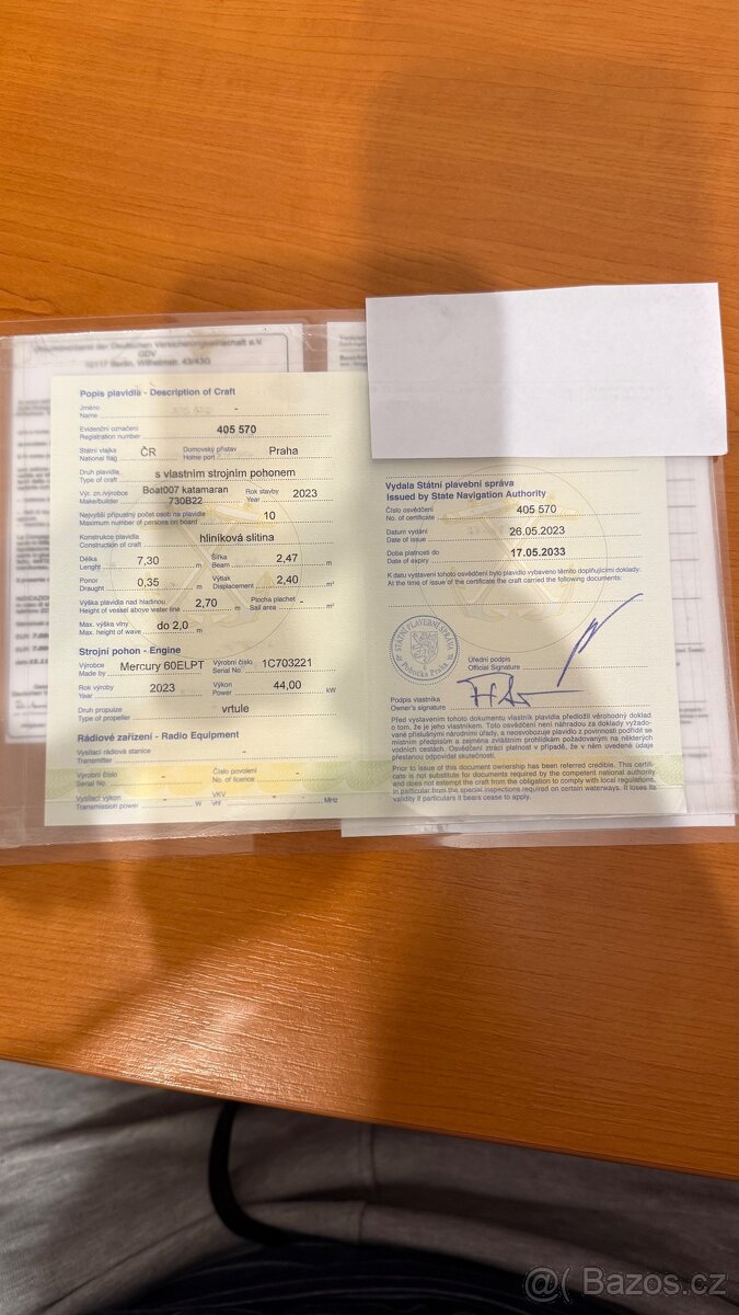 Katamaran 5/2023 dobre vybaven - 2