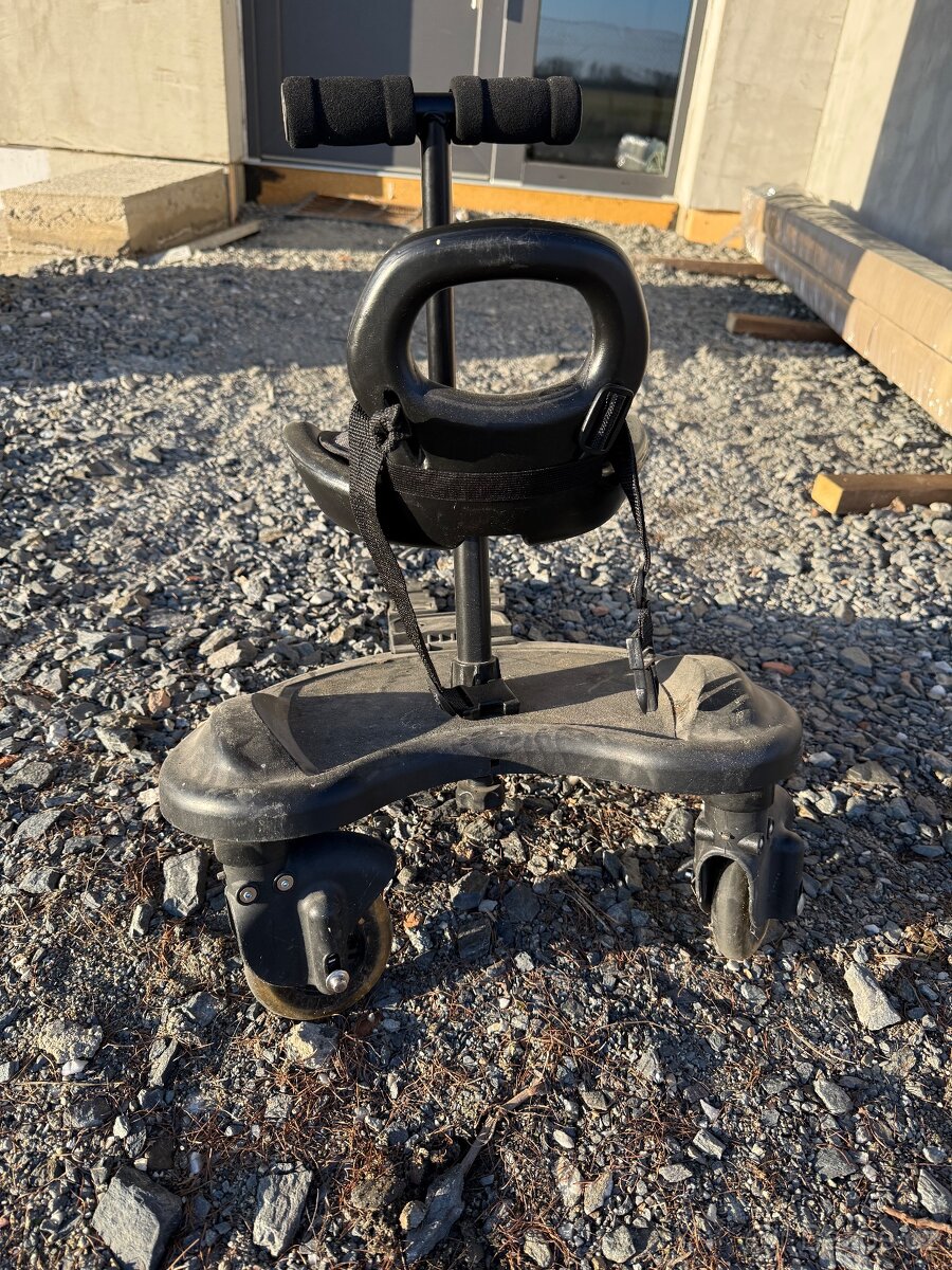 Sedátko ke kočárku - 2