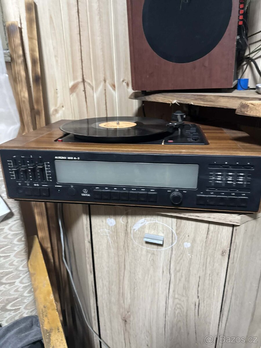 Gramofon Tesla - 2