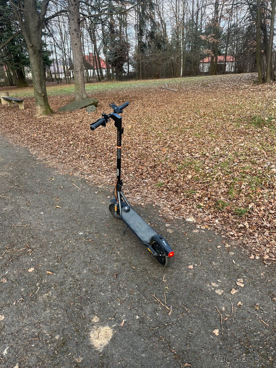 Ninebot by Segway F2 Pro E - 2