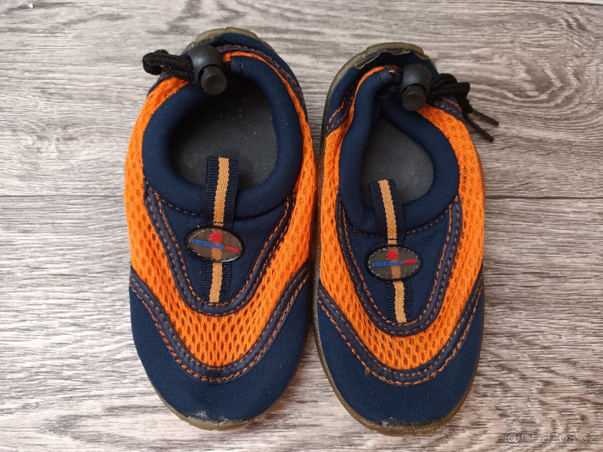 Dětské modré boty do vody, vel. 24 - 2