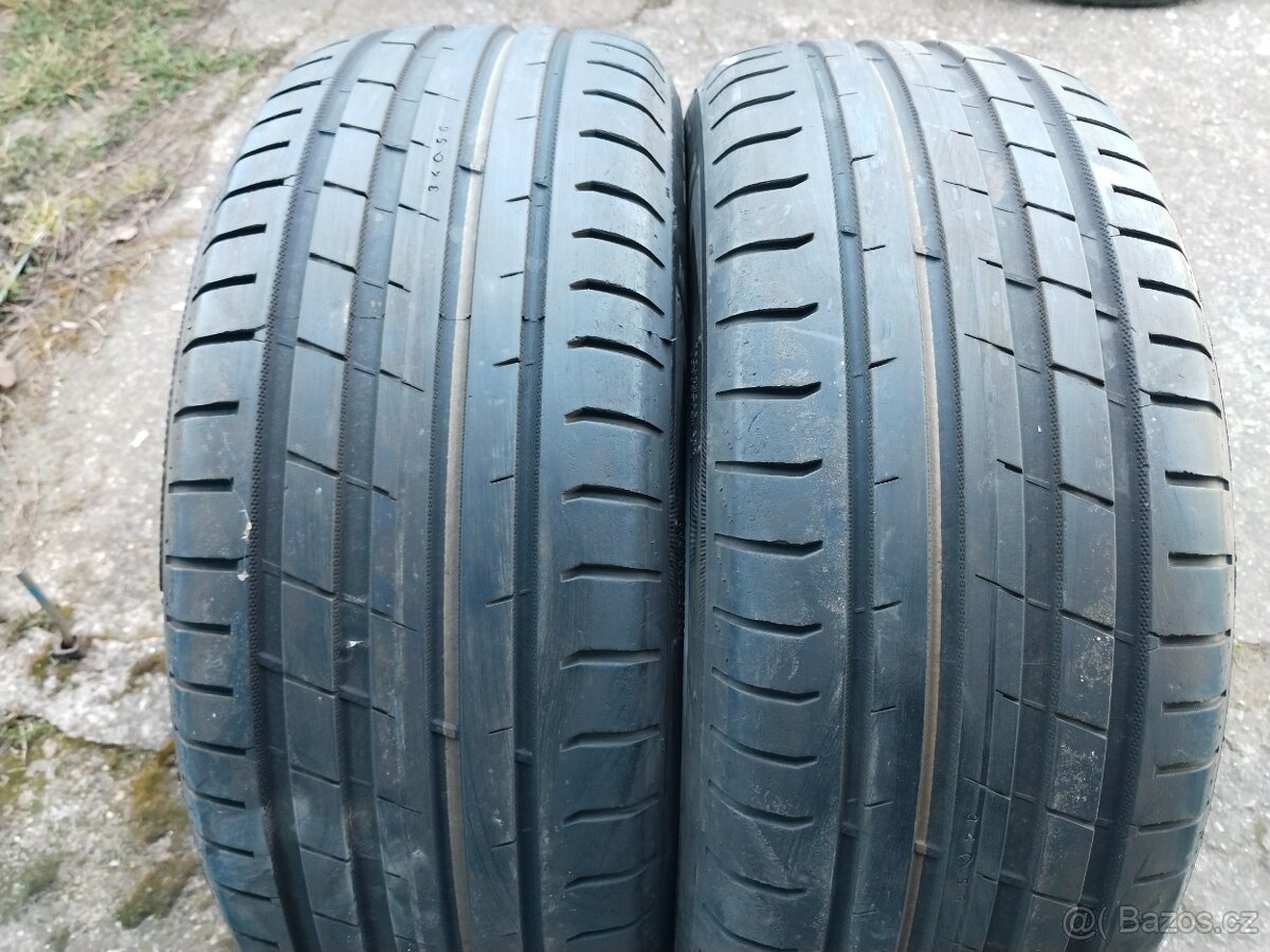 215/55 R 17 98W Nokian - 2