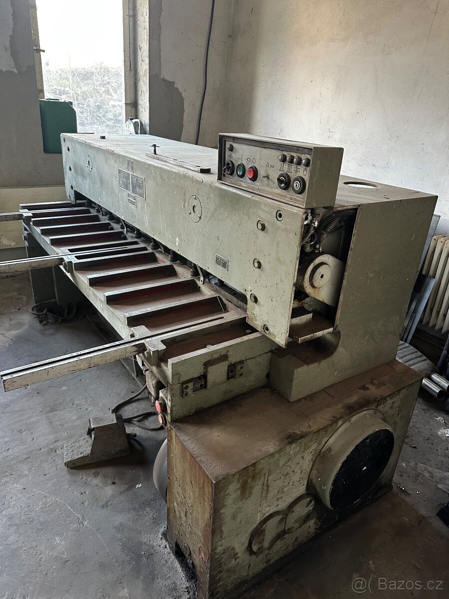 Padací nůžky 2M - 2