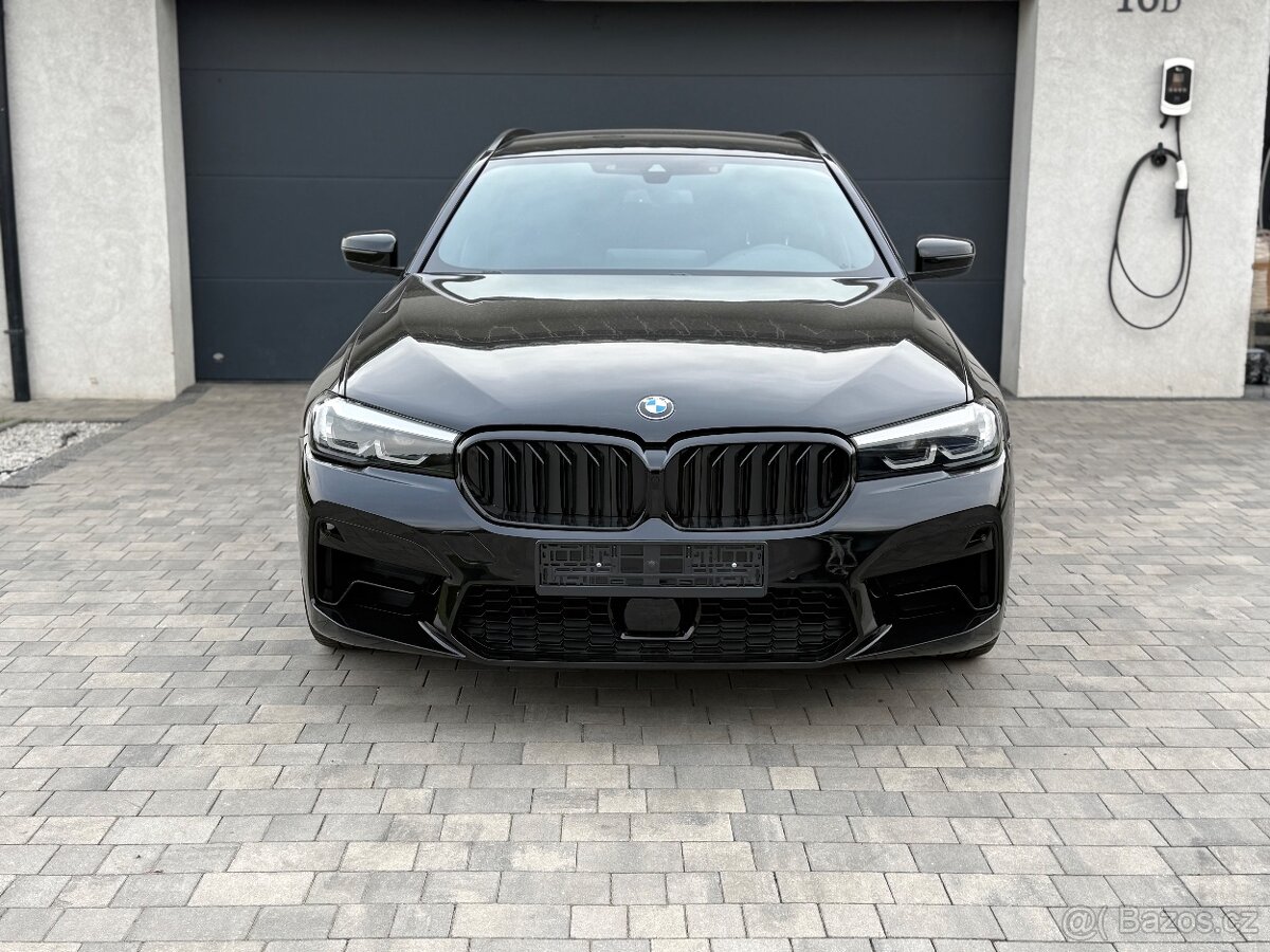 BMW 520d G31 2022 Automat • LED • Navi • X-Drive - 2