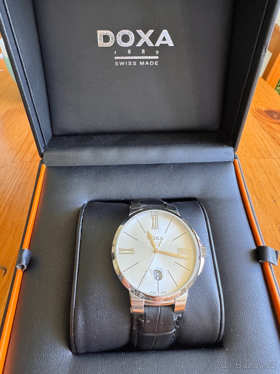 Hodinky DOXA - 2
