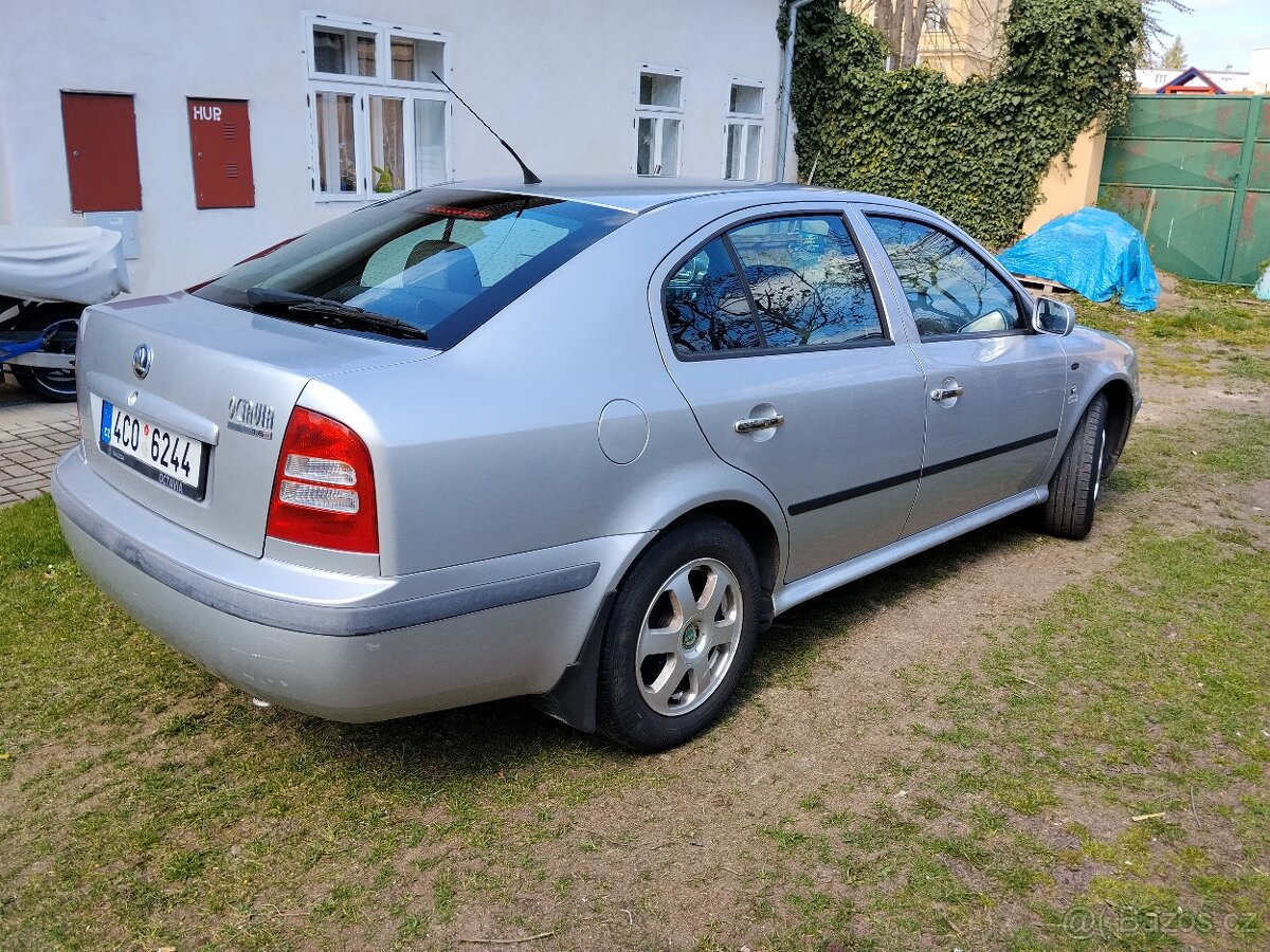 Škoda Octavia - 2