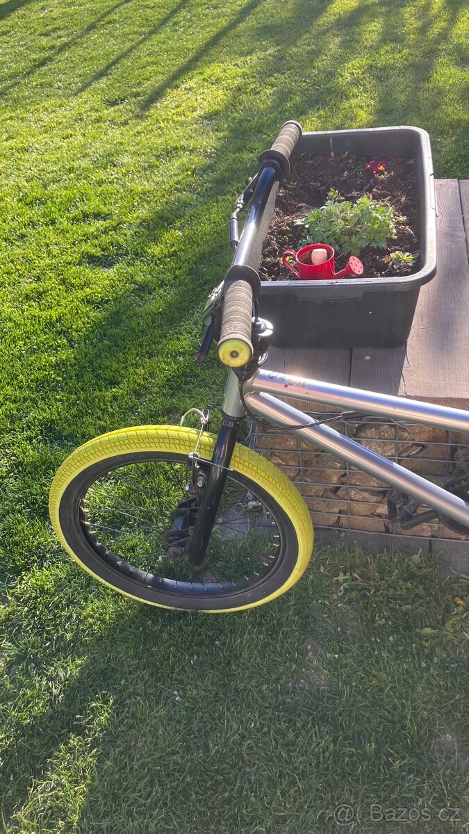 BTWIN KOLO BMX WIPE - 2