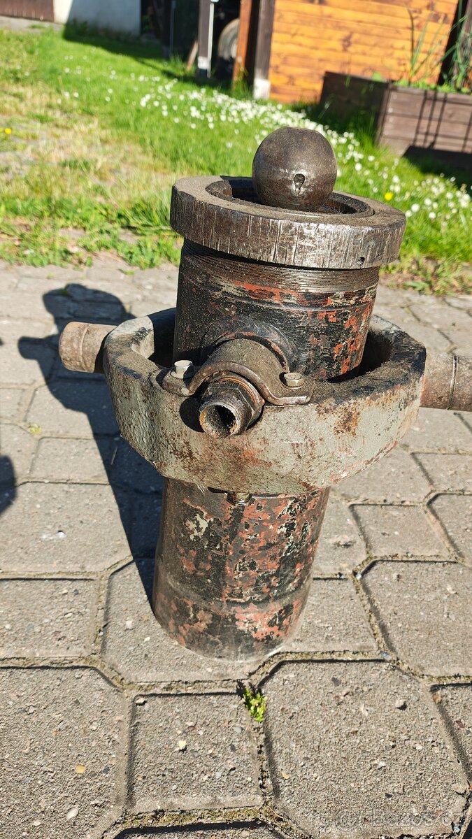 Hydraulické písty - 2