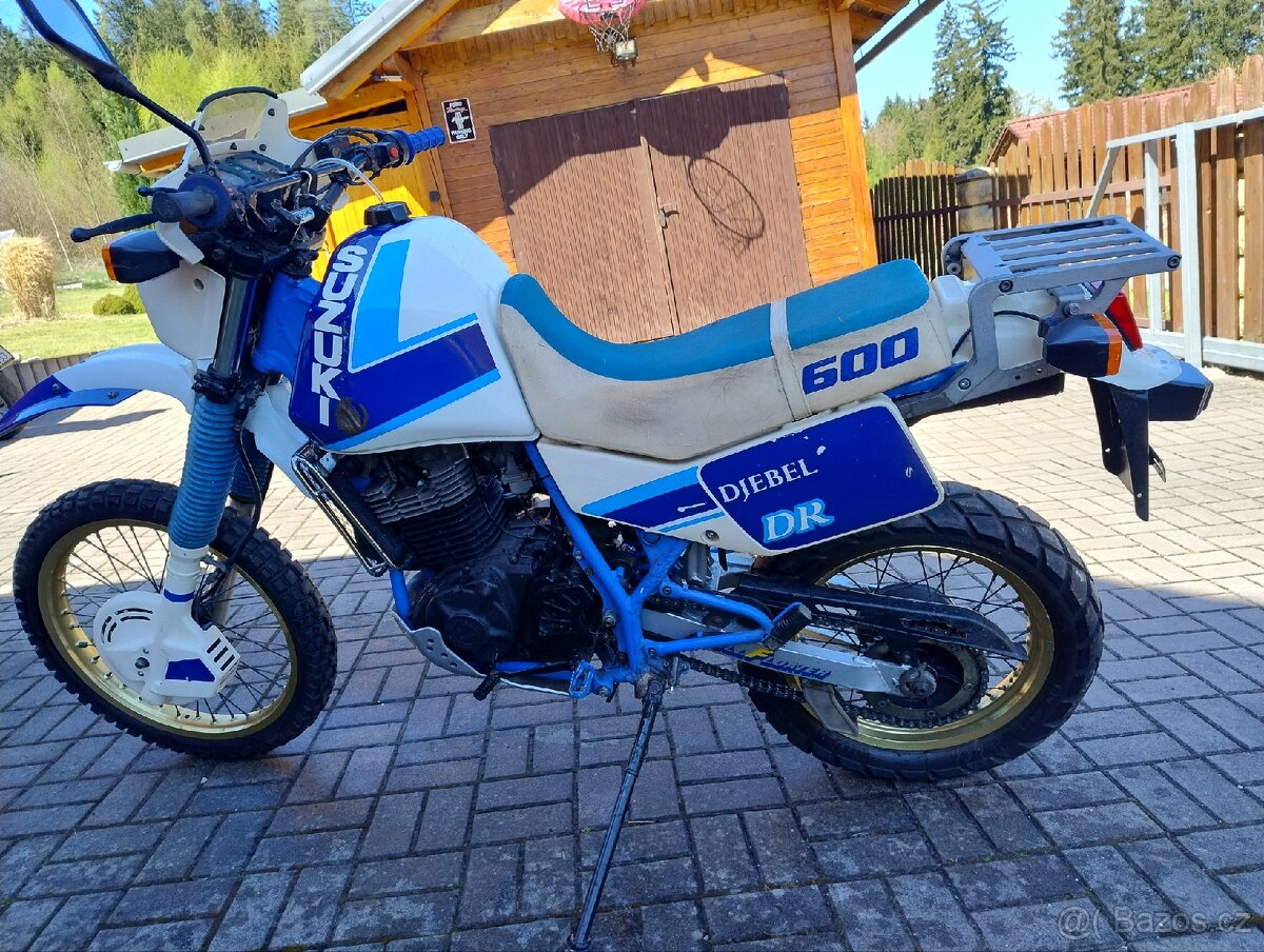 Suzuki DR 600 Djebel ,rok 1988