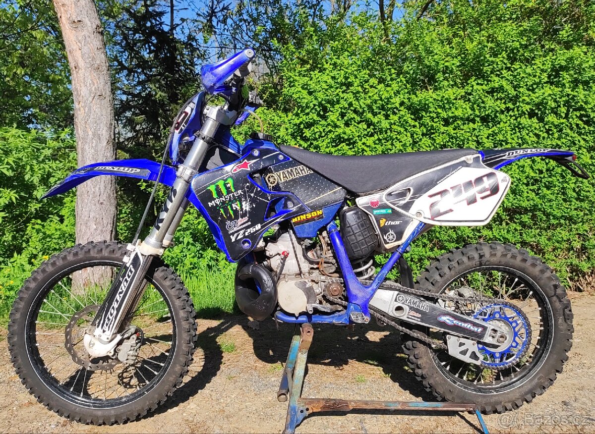 Yamaha YZ 250
