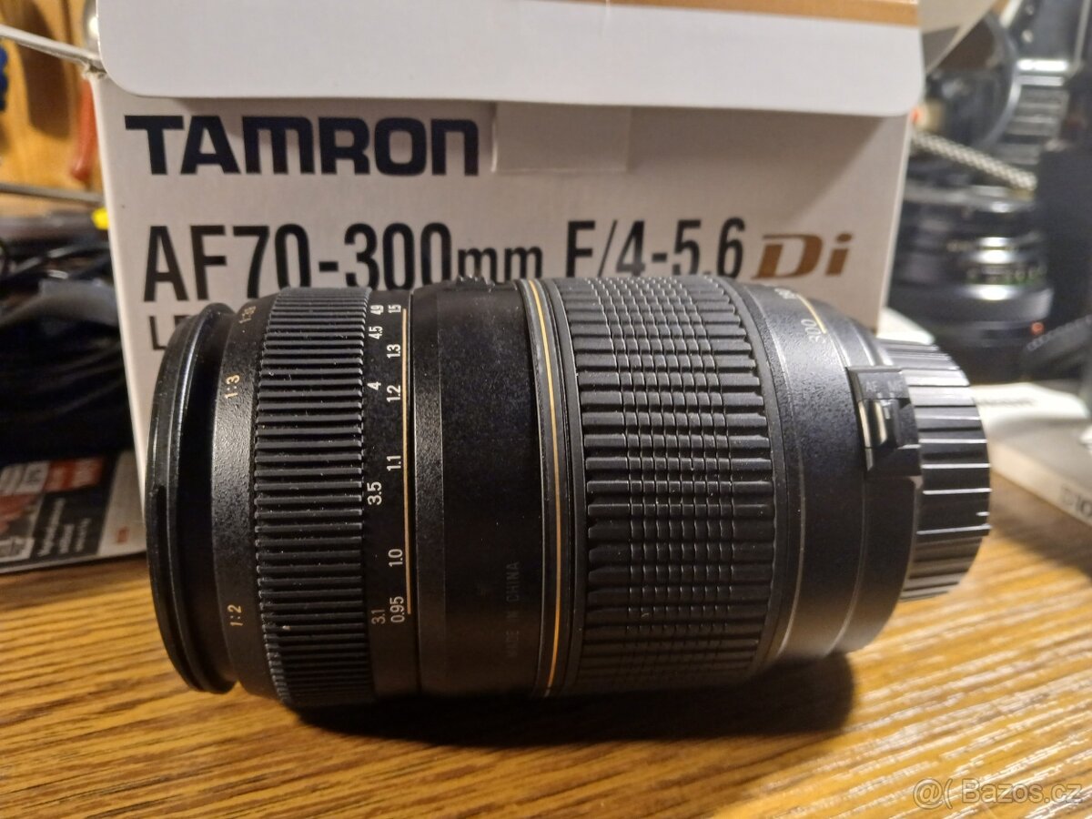 ZOOM TAMRON 70-300 mm f/4-5,6 Di LD pro Nikon - 2