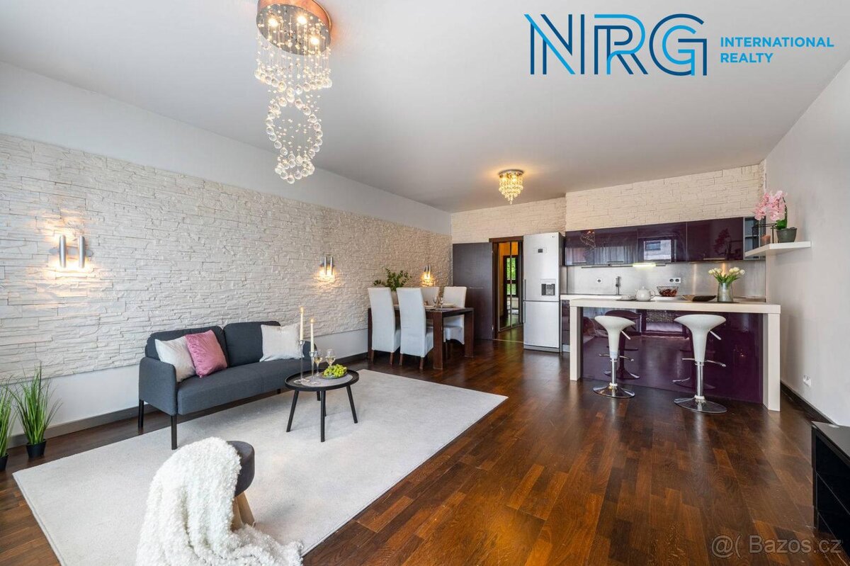 Prodej bytu 2+kk (69m2) s terasou (18m2), Praha - Holešovice - 2