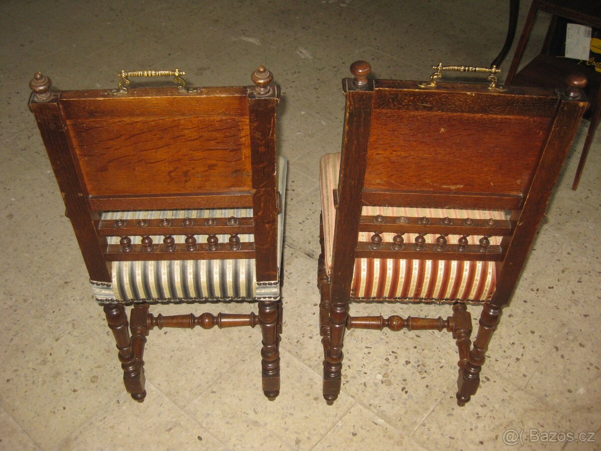 Dvě starožitné židle - 2