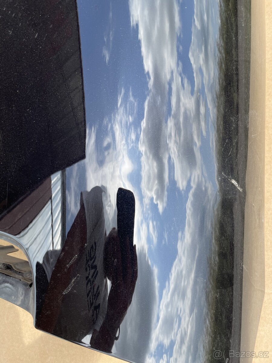 Porsche Panamera blatnik levý - 2