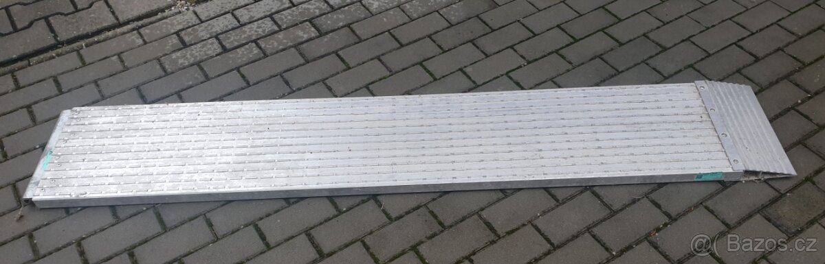 Hliníkový nájezd - 2