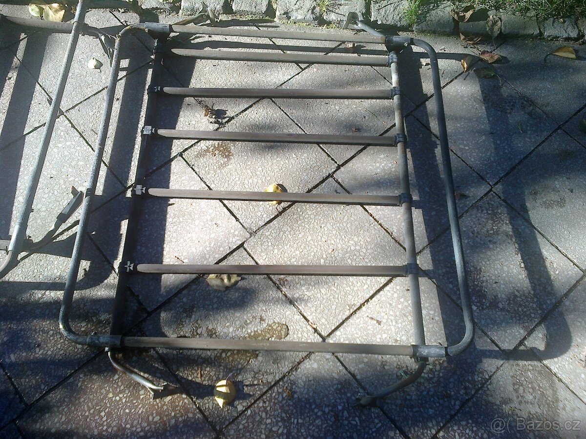 Střešní nosič - 2