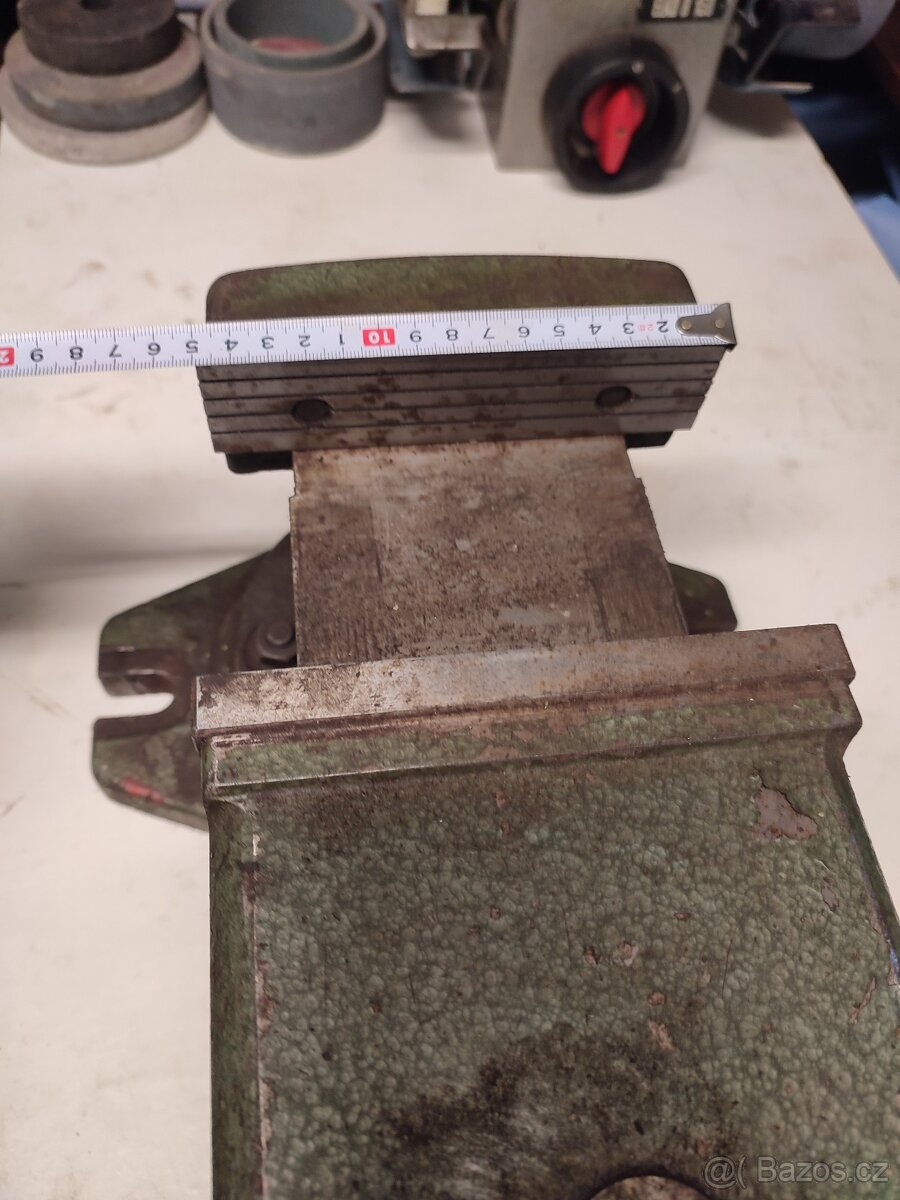 Strojní svěrák - 2