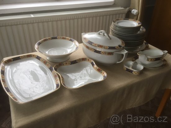 Porcelánový set. - 2