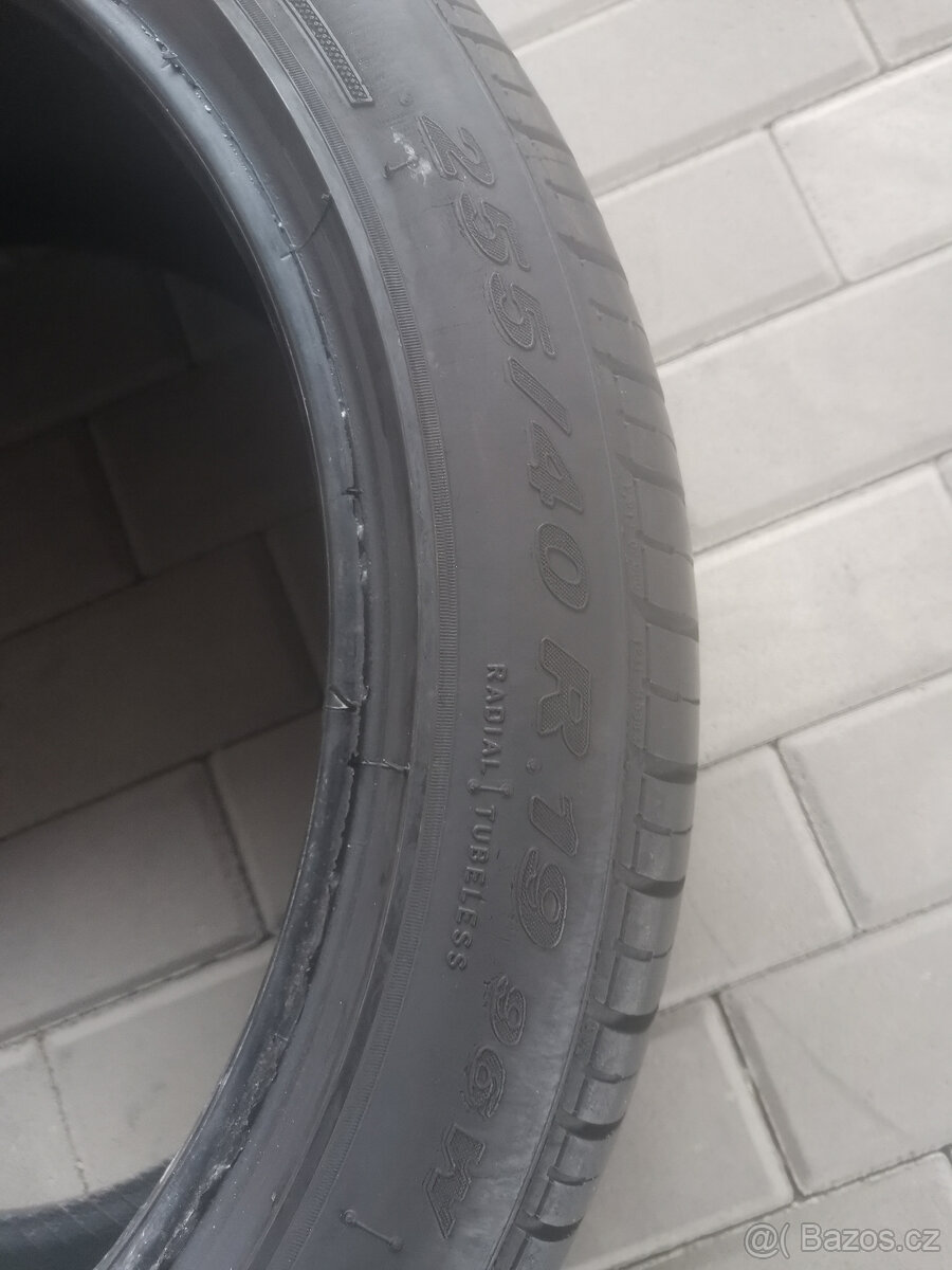 Letní pneu PIRELLI  255/40 R19 96 W - 2