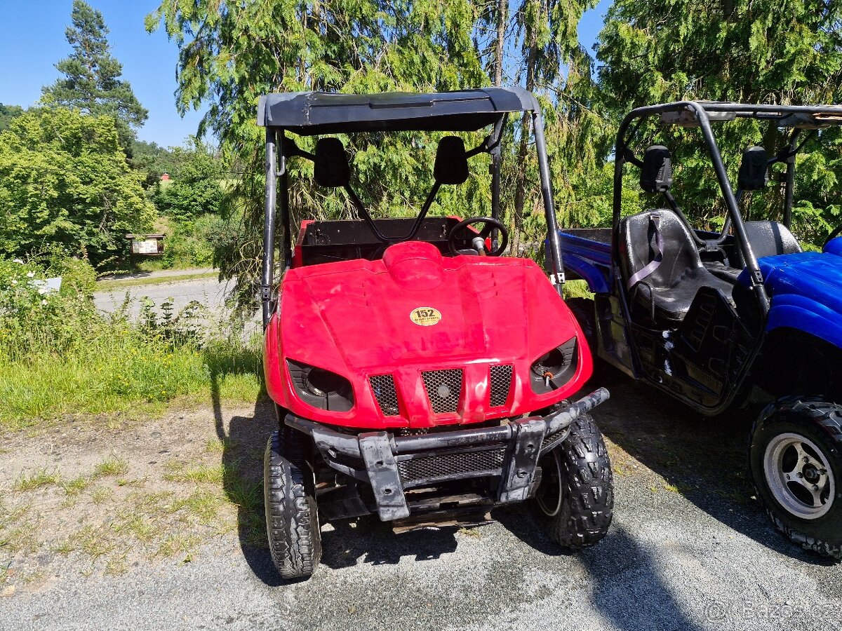 2x Yamaha Rhino