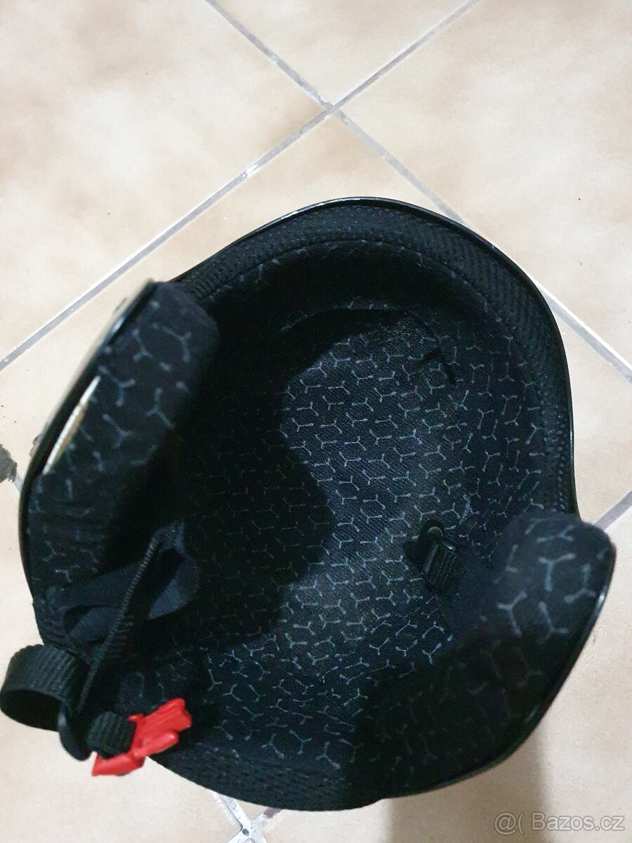 Lyže, preskace, helma 3-5 let - 2