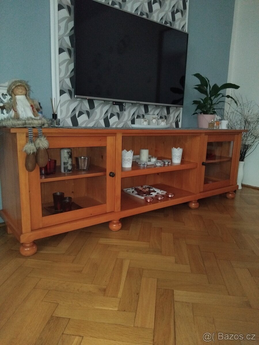 Televizní stolek - 2