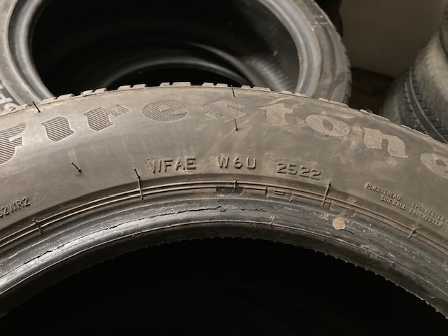 Pneu Firestone zimní 195/65R15 - 2