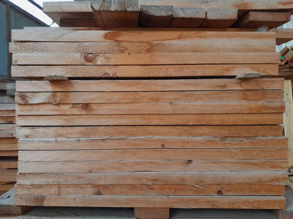 Smrková prkna, desky, lamely buk, dub, třešeň - 2