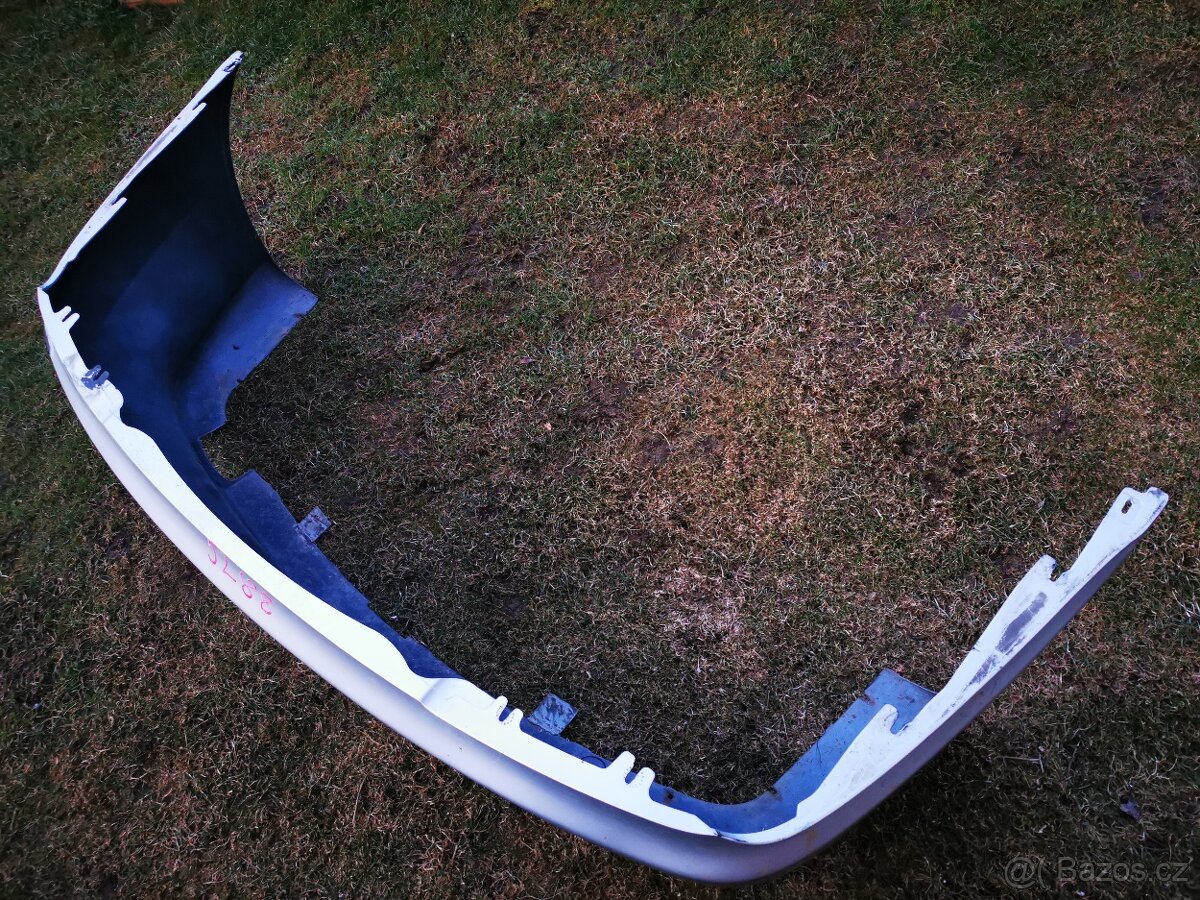 Zadni naraznik peugeot 406 coupe - 2