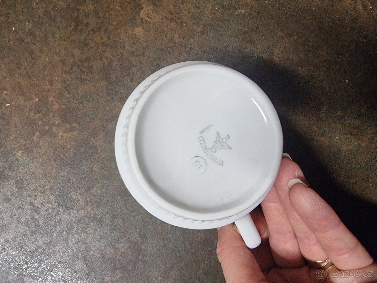 Retro hrnek lilie - 2