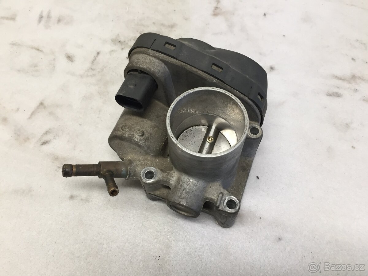 ŠKODA FABIA 1 1.4MPI 44KW, 50KW - ŠKRTÍCÍ KLAPKA 047 133 062 - 2