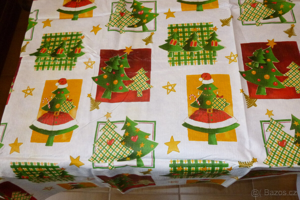Vánoční ubrus 178cm x 132cm -zcela nový - 2