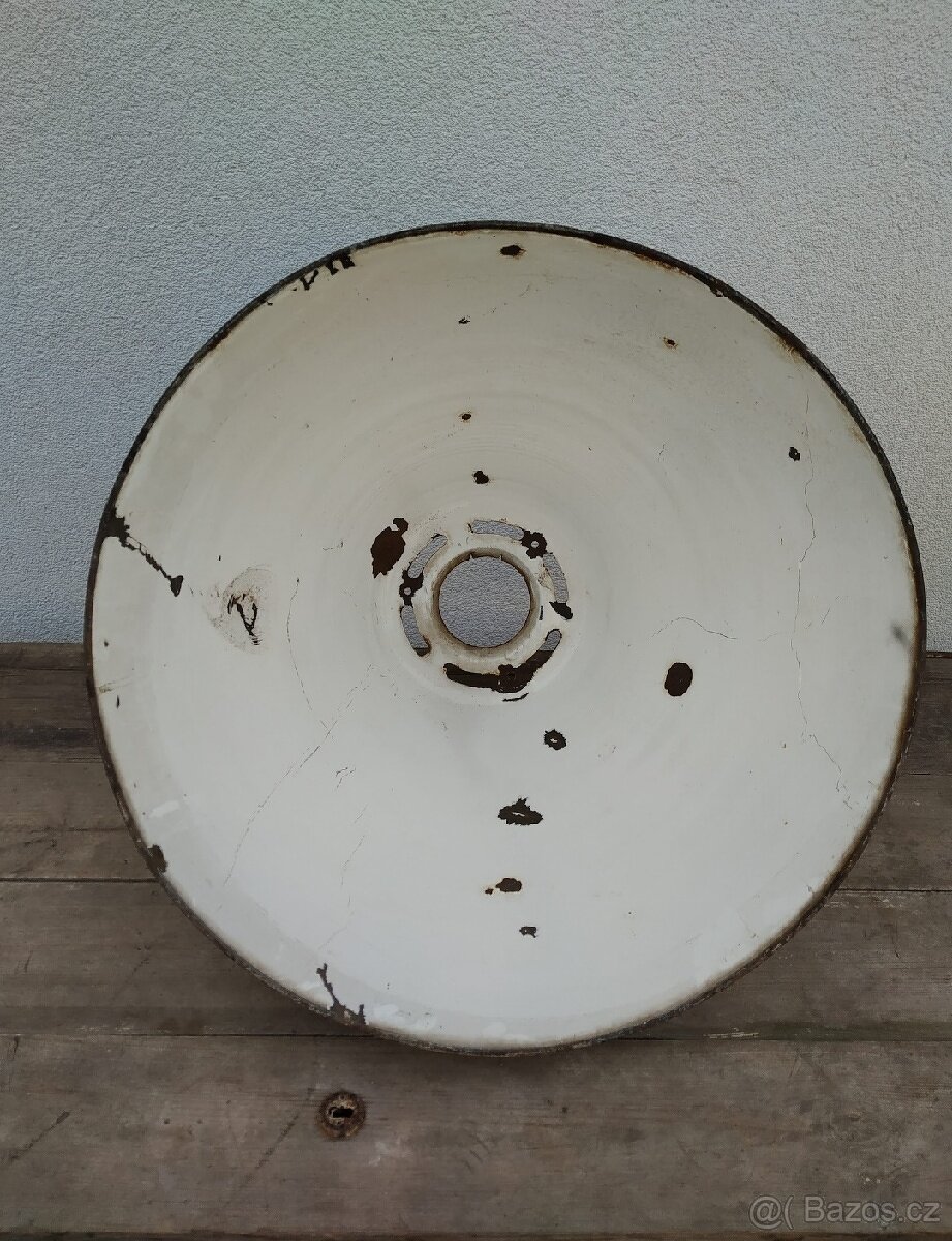 Starý smaltovaný širm - 2