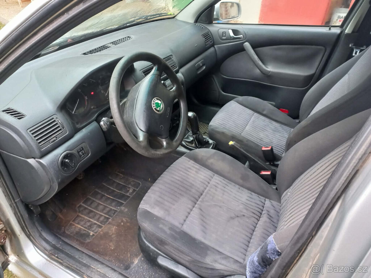 Škoda Octavia Combi I 66kW - 2