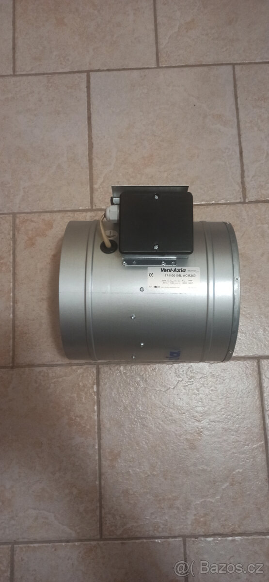 Radiální potrubní ventilátor Acm250 kov.Vent-Axia - 2