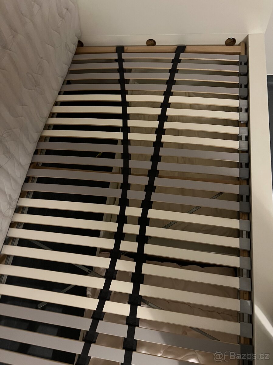 Postel MALM IKEA - 2