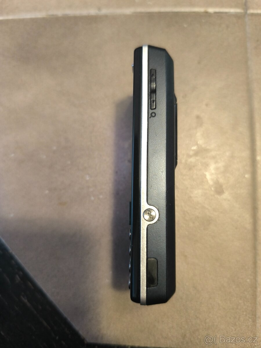 Sony Ericsson k810i - 2