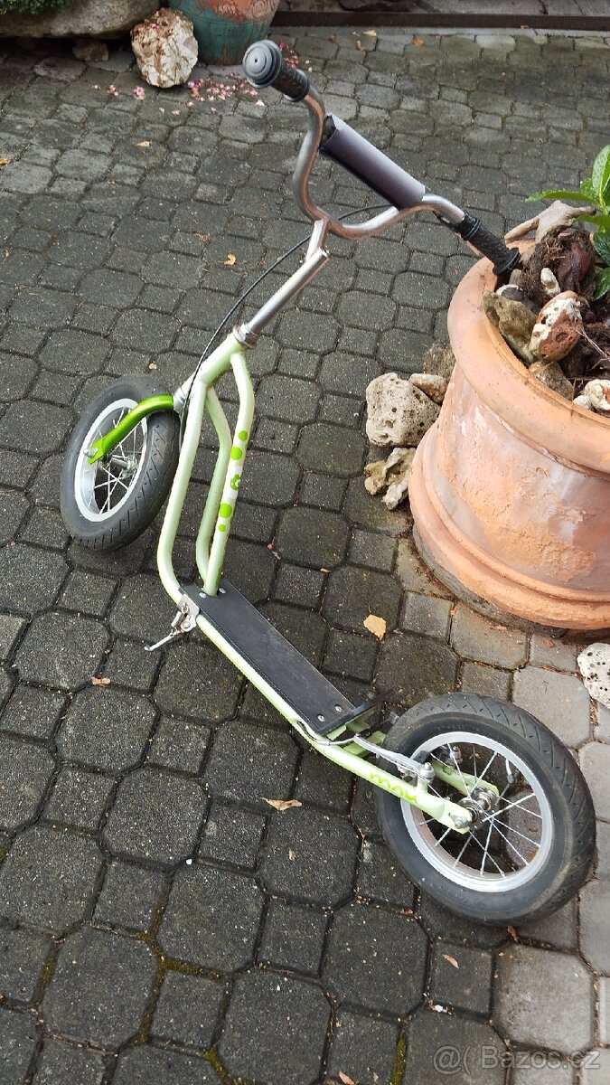 Dětská koloběžka - 2