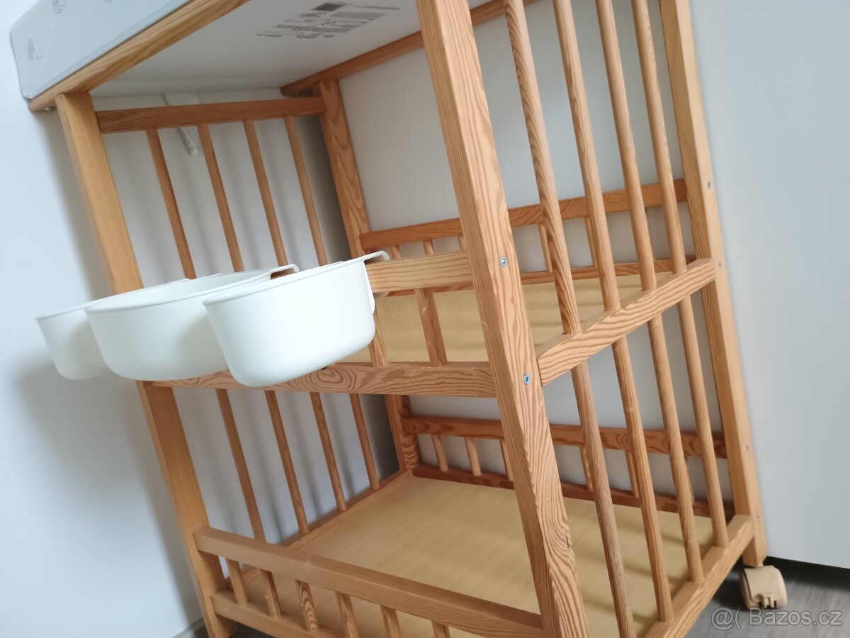 Přebalovací pult - 2