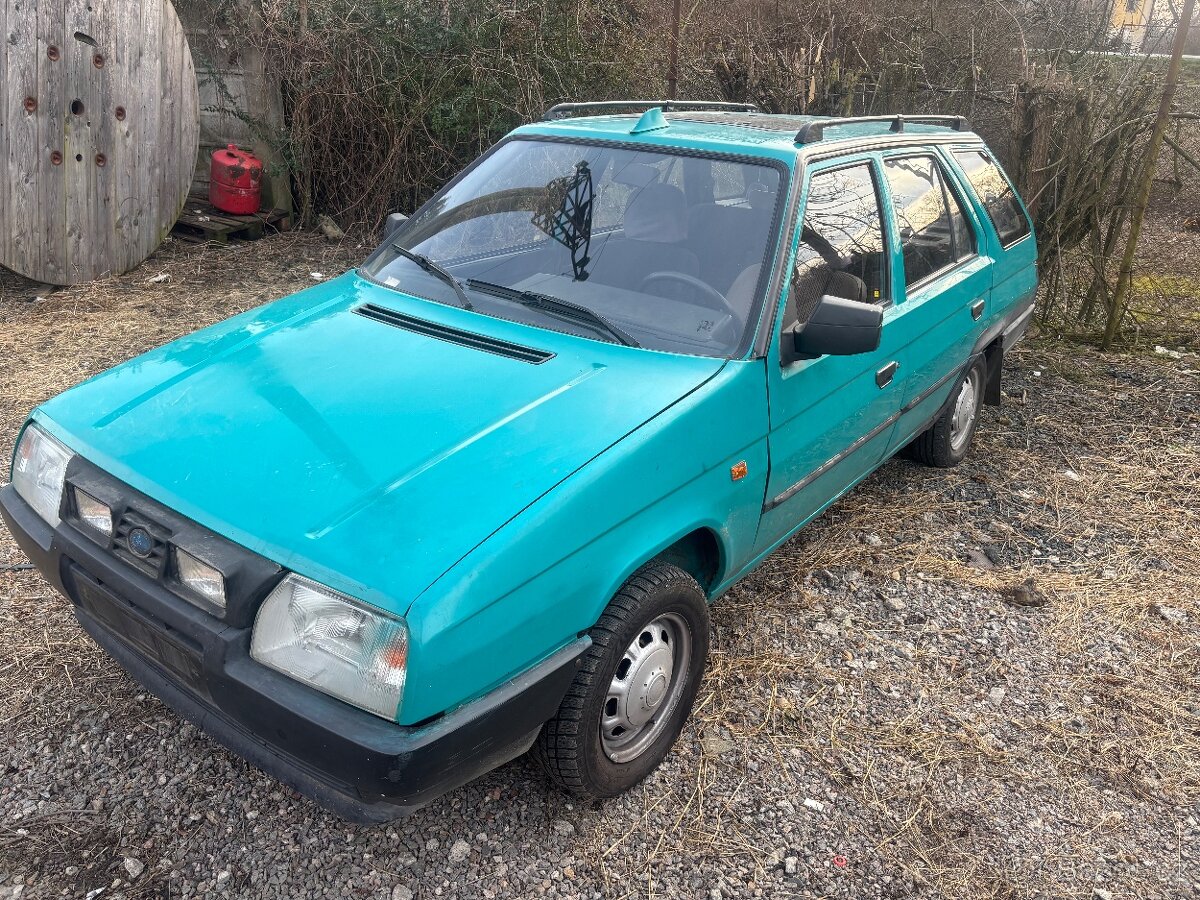 Náhradní díly Škoda Forman - 2