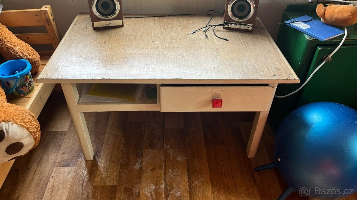 Retro nábytek sada dle fotek - 2