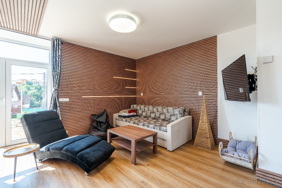 Rodinný dům 5+kk 180m2 - 2