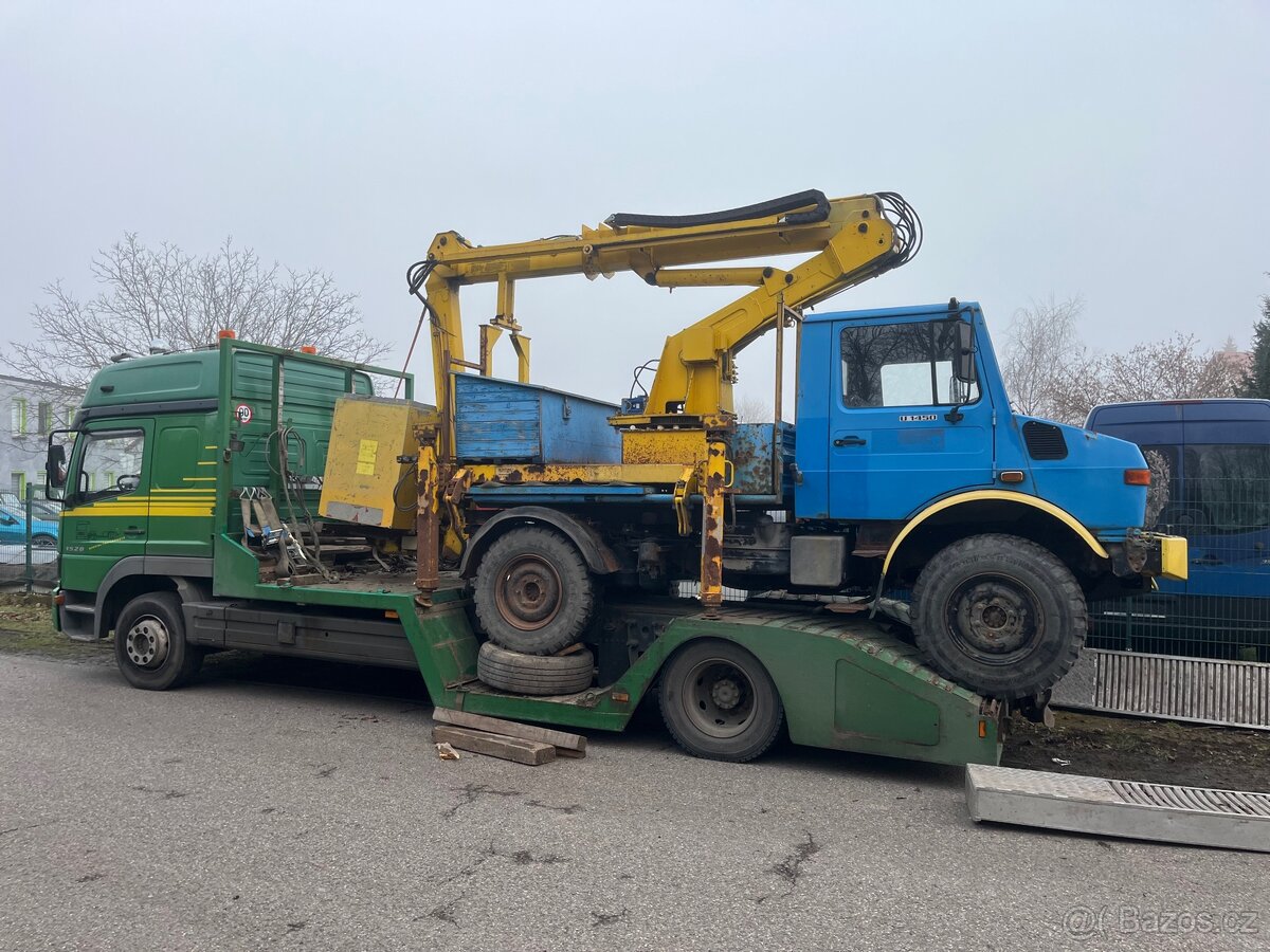 Mercedes unimog 1450